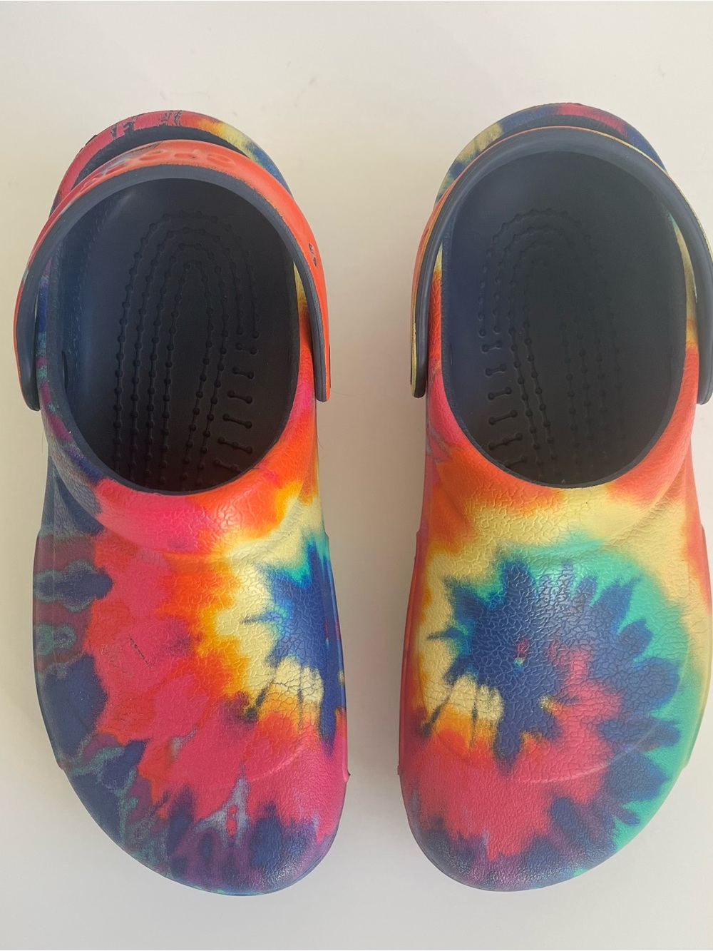 Tie-Dye Slip-On Bistro Crocs, Slip-Resistant unisex women's 8 men's 6
